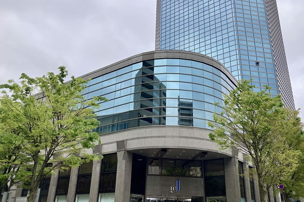 eクリニック富山駅前院の外観