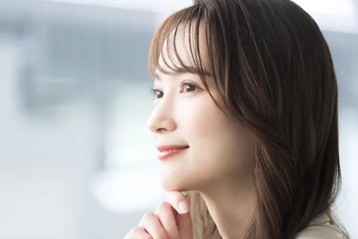 目頭切開_女性